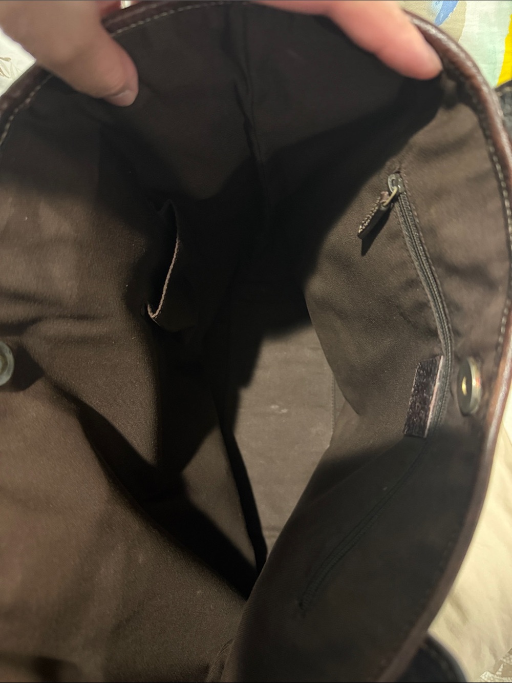 Gucci GG Canvas Vertical Princy Tote - Picture 9 of 16